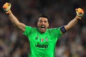 Gianluigi Buffon – Huyền thoại khung gỗ người Italia